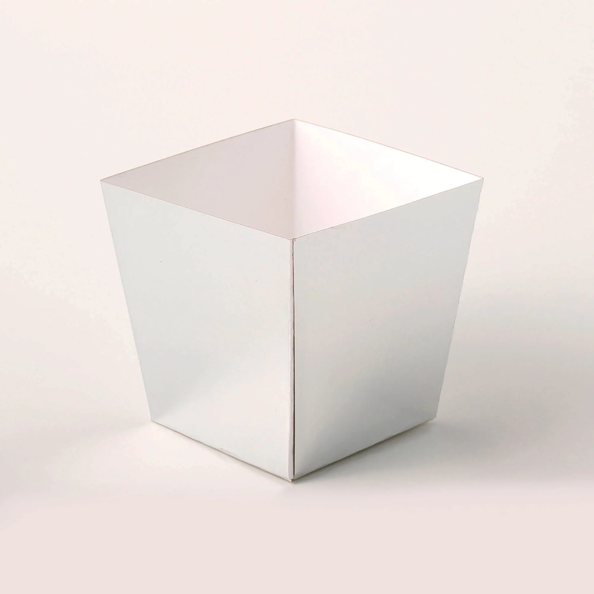 Cachepot Prata - Metalizado Brilho ( 7,5 x 7,5 x 9,5 cm ) - 100 Unidades