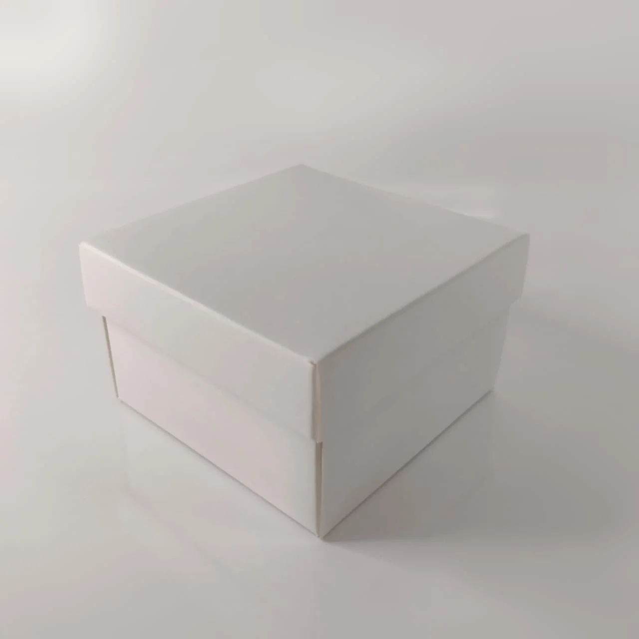 Caixa Branca - Tampa e Fundo (8 x 8 x 5 cm) - 50 unidades - Imagem 6