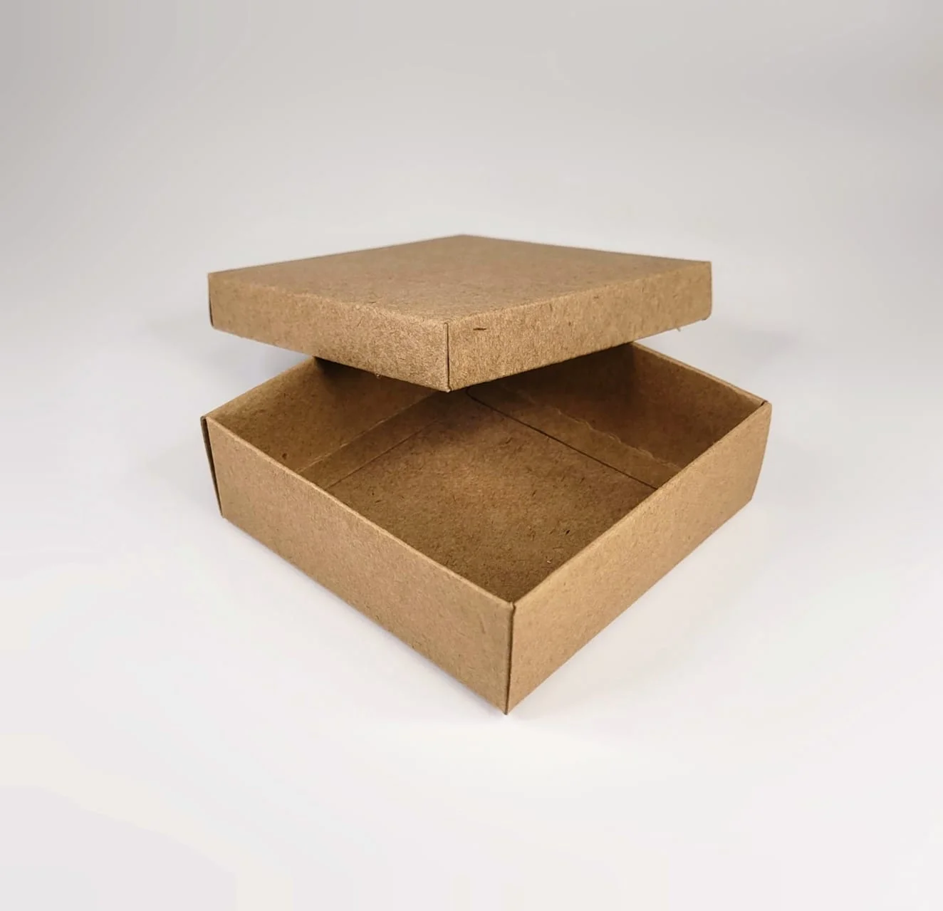 Caixa Kraft - Tampa e Fundo ( 9 x 9 x 3cm ) - 50 unidades - Imagem 3