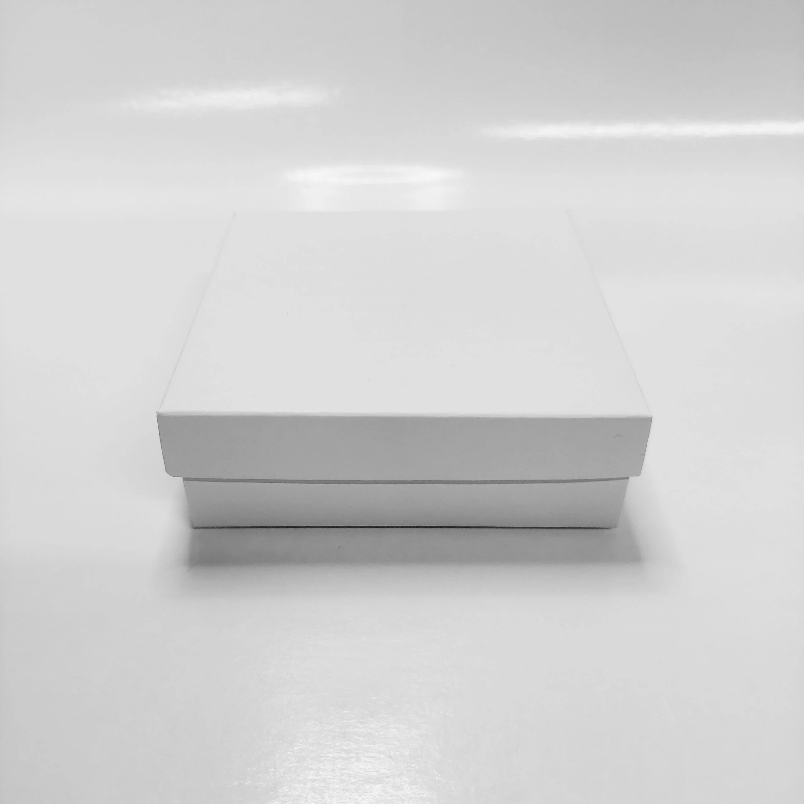 Caixa Branca ( Triplex ) - Tampa e Fundo ( 9 x 9 x 3cm ) - 50 unidades - Imagem 3